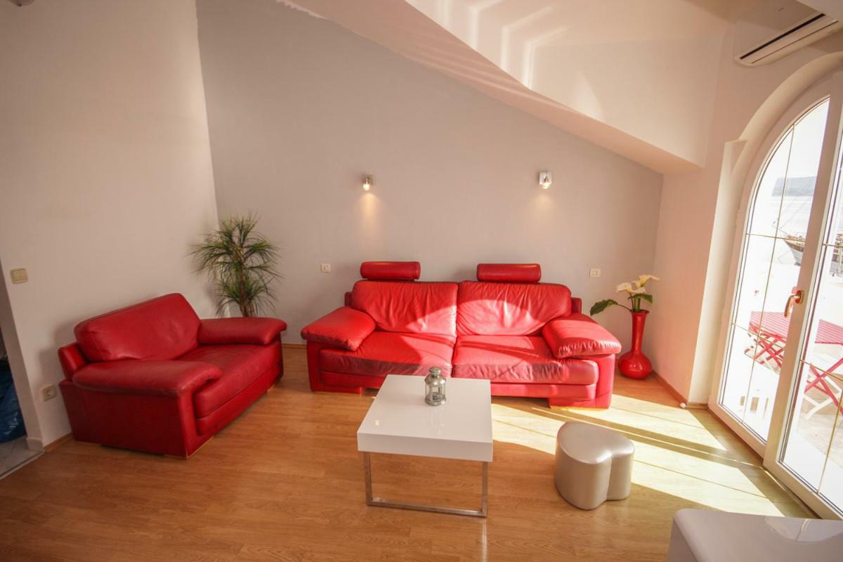 Apartmani Kristijan Jesenice  Ngoại thất bức ảnh