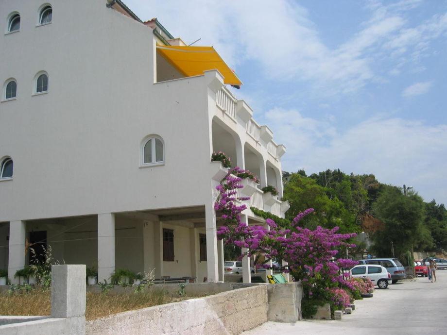 Apartmani Kristijan Jesenice  Ngoại thất bức ảnh